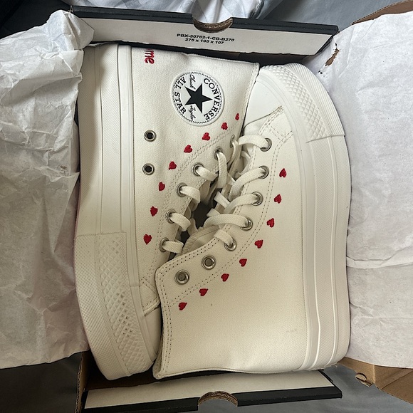 Converse Shoes - high top converse “embroided heart”